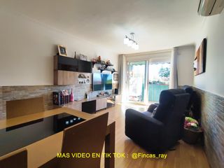 Etagenwohnung  Carrer del romaní. Con ascensor, para entrar a vivir
