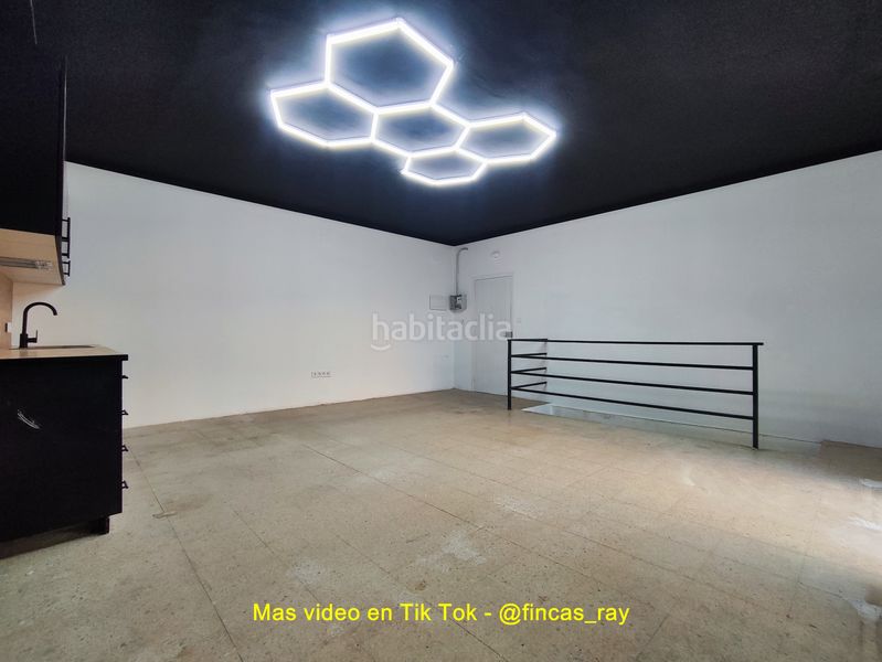 Foto d3abb2fe-ee8a-4289-860d-a6c6a4ff36b4. Local comercial a Polinyà