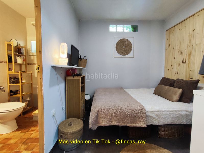 Foto 17965512-d038-4f91-b5d1-dcf79eb240cd. Terreno residencial terreno con edificaciones en Torrelles de Foix