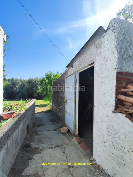 Foto 1abb2404-989d-4d89-9464-503afd1a0382. Terreno residencial terreno con edificaciones en Torrelles de Foix