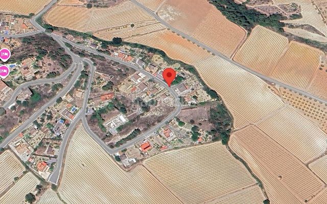 Foto 4a1607d2-9881-407c-a35b-9e96239d3944. Terreno residencial terreno con edificaciones en Torrelles de Foix