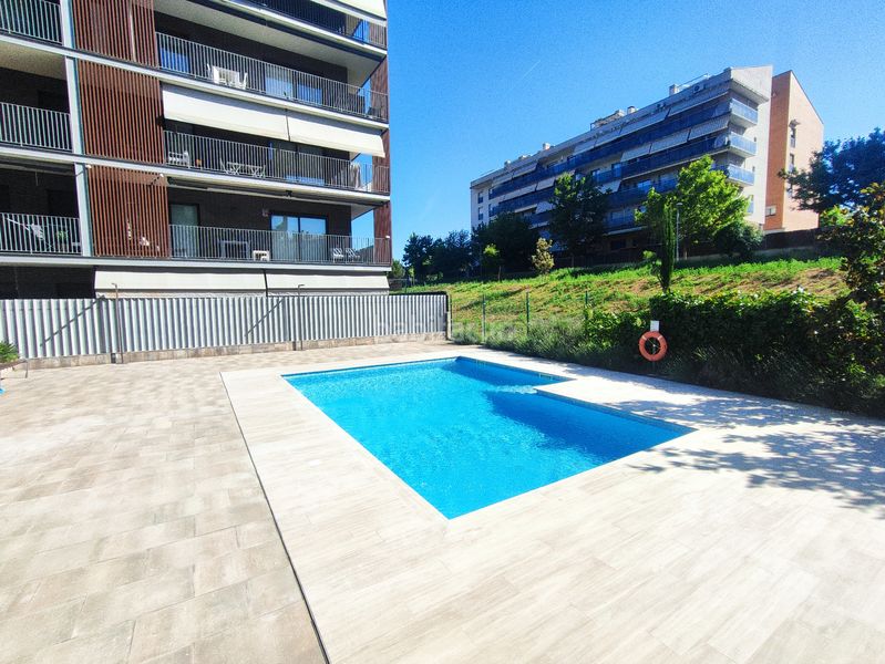 Foto 44bc6c91-0b6a-4997-a450-233ee3463018. Pis amb calefacció aparcament piscina a Can Clos-Pinetons Ripollet