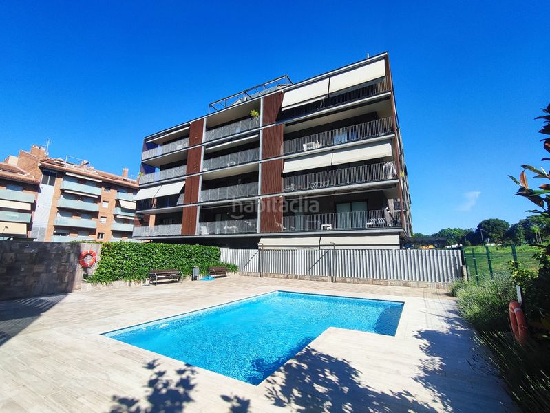 Foto a4ec372e-ede3-4205-aaa4-1b09a406d570. Pis amb calefacció aparcament piscina a Can Clos-Pinetons Ripollet
