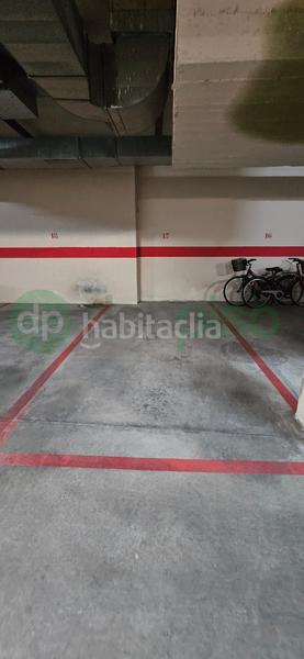 Foto 56e49c21-e4bd-4788-9430-c4472527cccd. Location studio avec parking dans Valdeacederas Madrid
