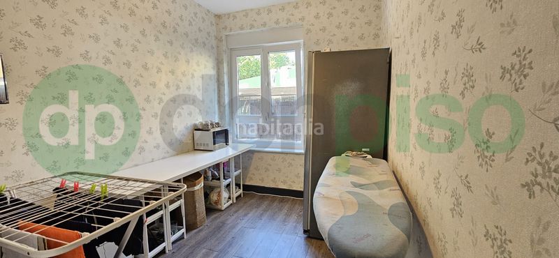 Foto e1b89ee4-97c1-4304-bd53-7b317b252af0. Planta baixa amb calefacció aparcament a Nueva España Madrid