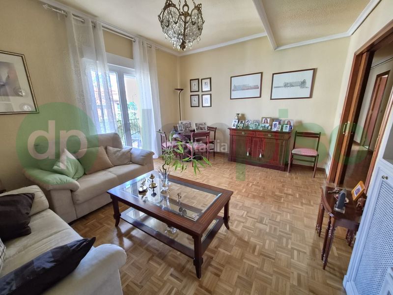 Foto debfd9b2-8b50-4440-9eb8-361db2d497b2. Flat with heating in Palacio Madrid