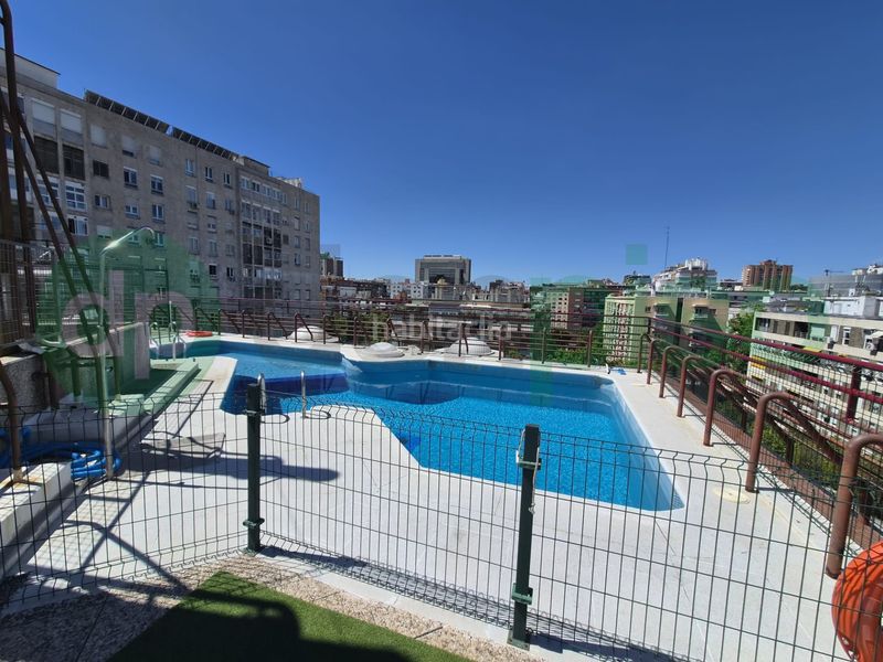 Foto 8fb7fad9-d907-492a-b224-76f504e40dbc. Pis amb calefacció piscina a Hispanoamérica-Bernabéu Madrid