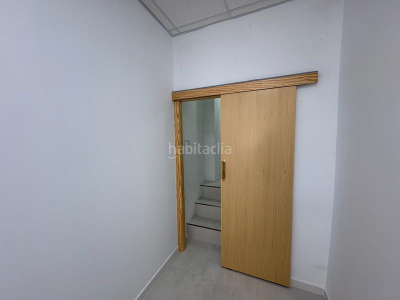 Foto f1d24d7a-5aaf-4580-a5c8-cd2a9fdbe040. Rent business premise in Alcantarilla