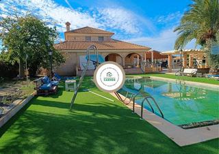 Xalet a Los Ramos. Espectacular chalet en los ramos