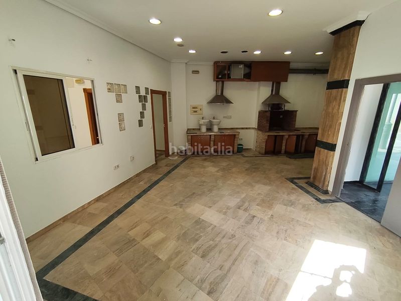 Foto b5b2a076-fe4d-4f79-a2ea-4d46433b34e0. Local comercial  en Alcantarilla