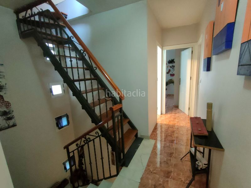 Foto 493272fd-d093-47d9-80db-9be0b2331de1. Casa adossada a Alquerías Murcia