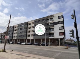 Geschäftsraum in Alcantarilla. 9 locales comerciales en av. murcia