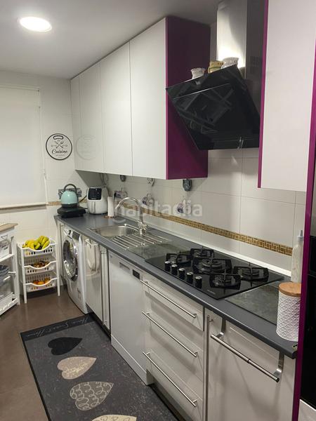 Foto 5d96b309-4e8f-489b-a7b6-04c92e3f2f5d. Chalet ¡¡¡¡tu nuevo hogar te espera, hermoso chalet de 3 pisos!!!! en Yuncos