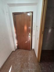 Appartement à Reyes. ¡¡encantador piso en parla!!