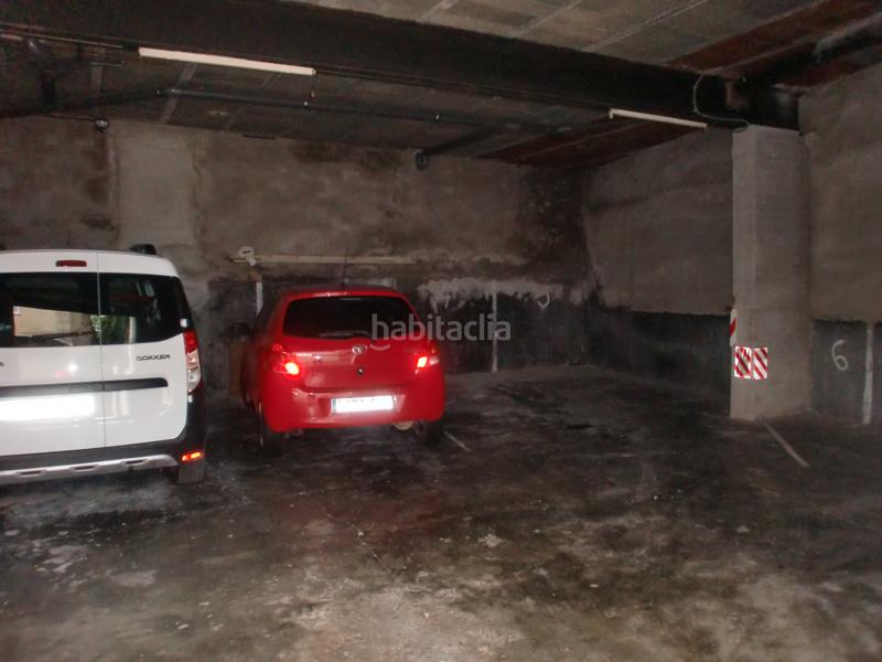 Foto 0a6367b2-3459-40f6-aedb-169dbab1665f. Alquiler parking coche en carrer jaume roca i delpech 5 pk lloguer carrer del carme canto plaça catalunya en Girona