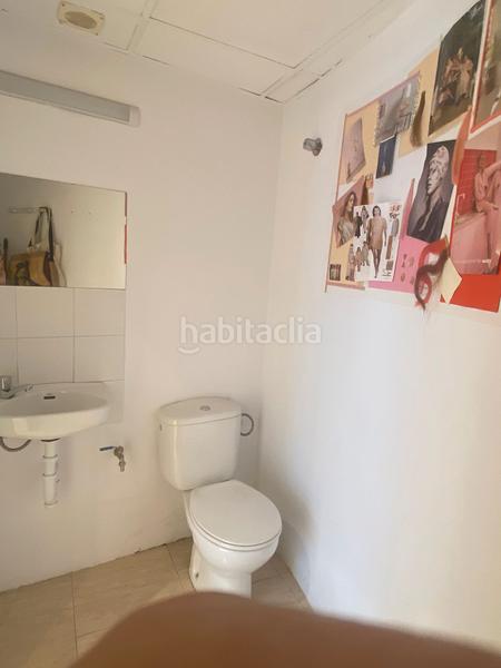 Foto 23fdd9ab-4c03-4359-bc14-70af6e085e64. Location local commercial dans carrer maluquer salvador 30 dans Girona