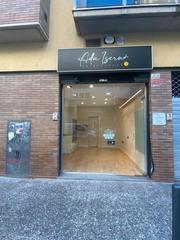 Location Local commercial à Carrer maluquer salvador 30. **local comercial a peu de carrer en zona prime de girona**