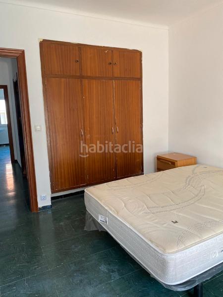 Foto 24a48e89-456f-4930-b759-2adedd2edd3e. Lloguer pis amb xemeneia calefacció a Eixample Sud-Migdia Girona