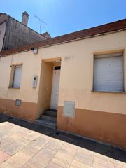 Casa adosada  Carrer major de sarrià 155. Casa de poble al cor de sarrià de ter