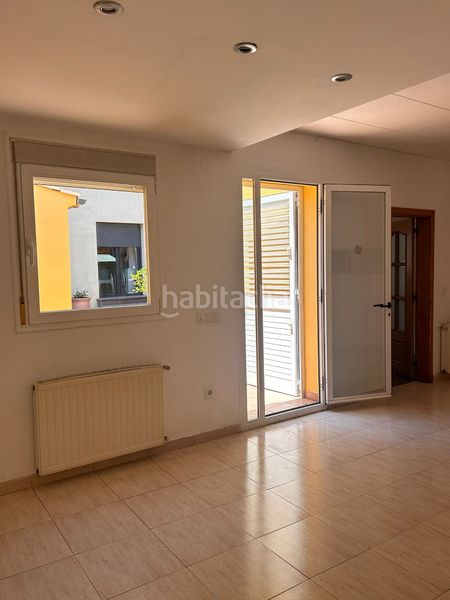 Foto 4791c320-1e16-4040-b7fa-3453e983a0b8. Casa adossada amb calefacció a Sarrià de Ter