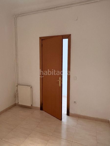 Foto e855cd66-dab0-4279-a895-565bc1cf8773. Casa adossada amb calefacció a Sarrià de Ter