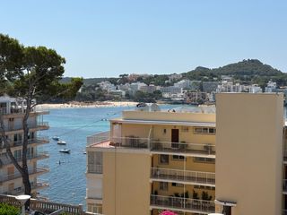 Pis  Carrer de ramon de montcada. Piso con terraza y vistas al mar cerca del centro de santa ponsa