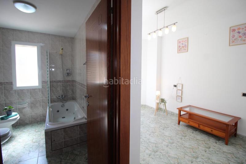 Foto c8365ae3-b5a4-4794-8295-f21435cd2845. Piso  en venta en pueblo abuelets, 3 dormitorios. en Almenara