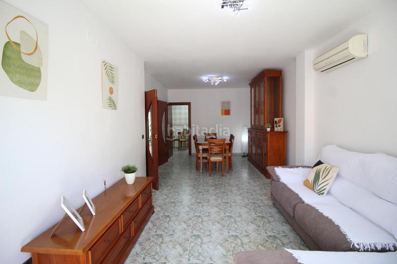 Foto d9a1deab-4b38-43c2-9870-bb798b73b81f. Piso  en venta en pueblo abuelets, 3 dormitorios. en Almenara