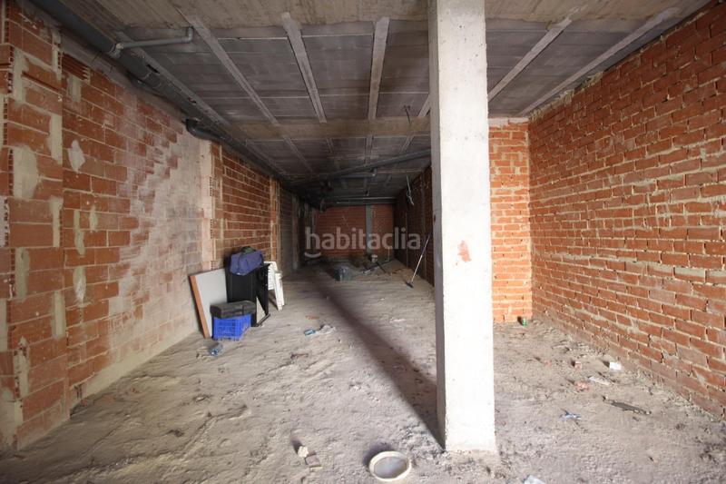 Foto 4ba6734e-5f1b-4a91-a1cd-92d15a9383d7. Locale commerciale in Almenara