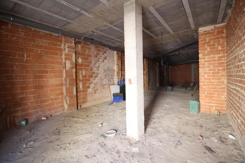 Foto 744ef5c0-3595-478a-8c67-f0ded41bcaa8. Locale commerciale in Almenara