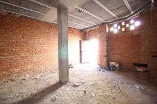 Geschäftsraum in Almenara. Local com. en venta en pueblo  rafalells.
