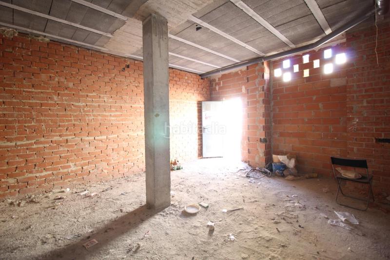 Foto 7c8064bf-52d8-4800-baad-e30144c4388f. Locale commerciale in Almenara