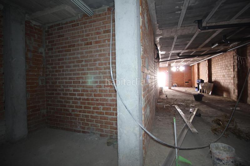 Foto 854ce425-7ff4-45f5-b266-775cc4313f9e. Locale commerciale in Almenara