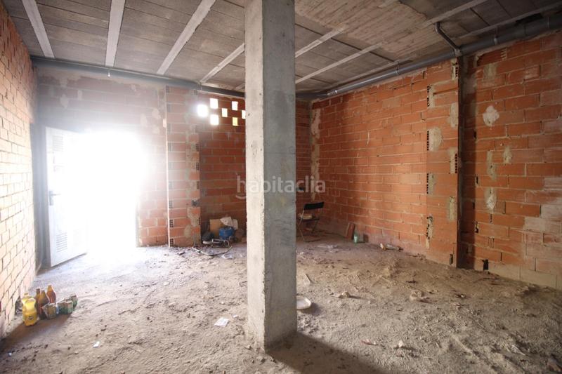 Foto b6972f30-7e86-4790-b9da-59a4125aa429. Locale commerciale in Almenara