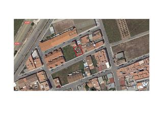 Terreny residencial a Chilches. Solar en buena zona