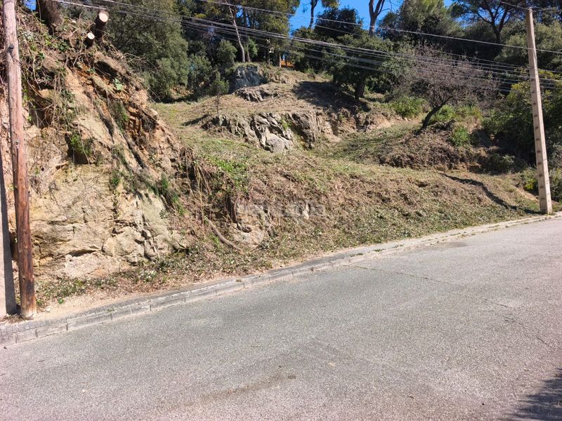 Foto cff12fb9-b4e8-4ea9-aaa1-8d9bf9e14de4. Terreno residencial parcela edificable en Ametlla del Vallès (L´)
