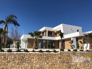 Haus  Sector b-urb. carrio. Calpe  villa de nueva construccin lista para entrar con 4 dor