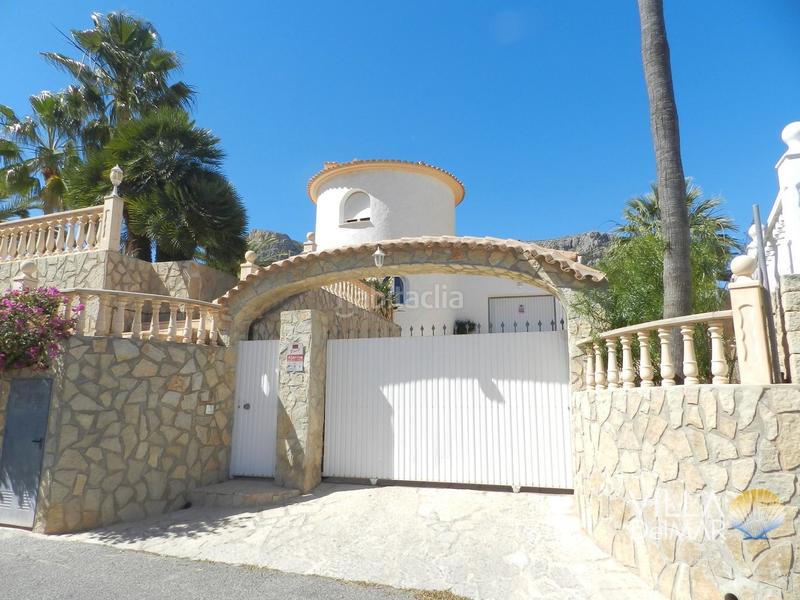 Foto 05b8cee6-5a94-4ee1-9166-09617bf7dacf. Casa amb calefacció aparcament piscina a Benicolada - Las Adelfas Calp