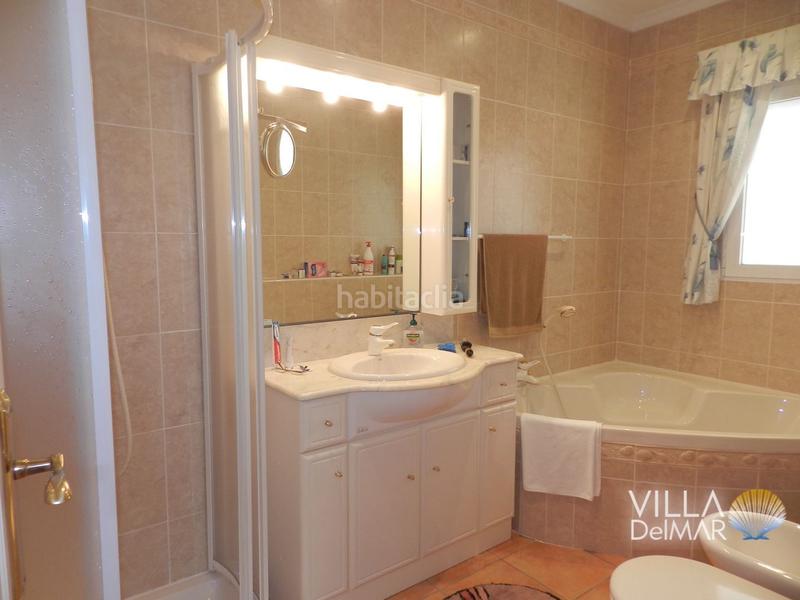 Foto ae8b72c3-858f-4ec3-b9d4-60b1e5ceb53a. Casa amb calefacció aparcament piscina a Benicolada - Las Adelfas Calp