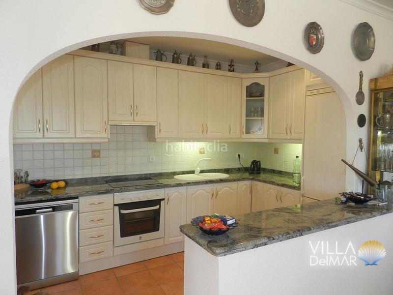 Foto ceff5796-b16f-4254-afde-a27f018b3af7. Casa amb calefacció aparcament piscina a Benicolada - Las Adelfas Calp