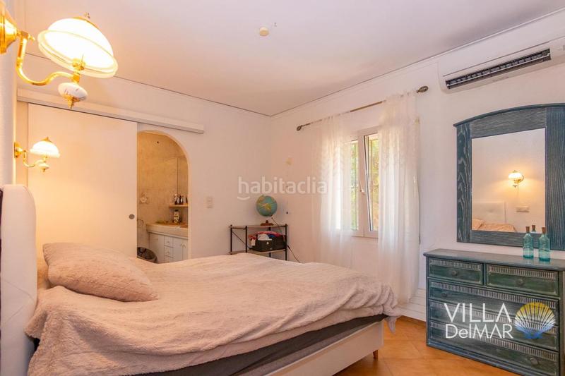 Foto 70fb599a-79d4-4f83-ab8a-c8c641f429cb. Chalet mit kamin heizung parking pool in El Montgó Dénia