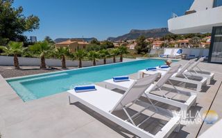 1 290 000 € — Casa en Marisol Park - Ortembach - Los Alm...