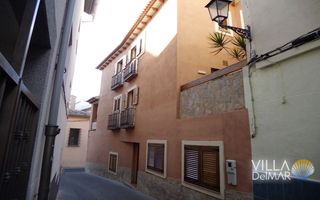 House in Tavernes de la Valldigna. Tavernes de la valldigna – ¡casa de pueblo con 4 dormitorios y g