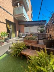 Planta baixa a Passeig joan xxiii 18. Fabulós pis, ho té tot! sol, pk, traster, piscina,...
