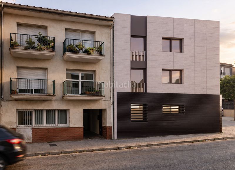 Foto 344e6c66-cb86-4e61-9a23-a08c3142de94. Piso primera planta amb dues habitacions i balcó en Arenys de Munt