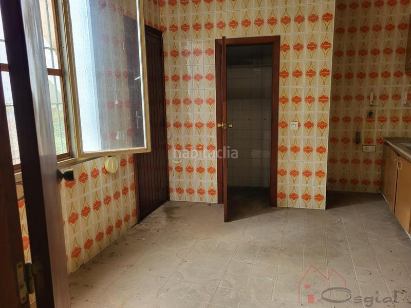 Foto c2ded1e0-ad8b-4c6d-bb2f-f5a179cc68f2. Maison dans Alcácer