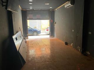 Lloguer Local Comercial  Emili gomez ferrer. Catarrojalocal