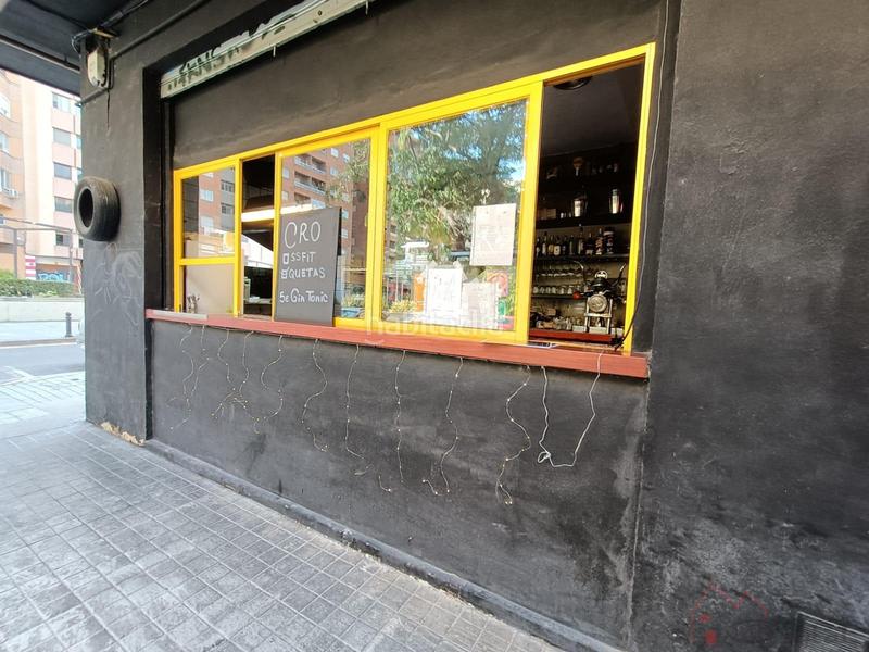 Foto 7a7615b5-b546-4a21-8144-69a9332b1b50. Traspàs local comercial a Ciutat Jardí Valencia