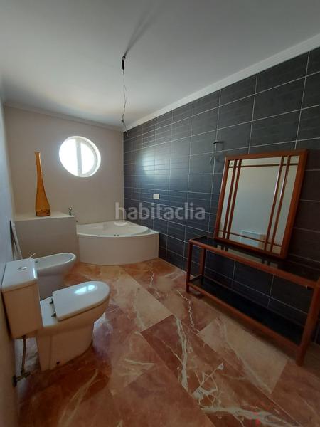 Foto ba0de8c7-46de-4f4d-b720-c4c8e3a7f645. Pis a Tous