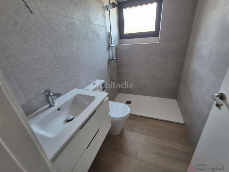 Foto 8b559fc8-aaa1-4677-839c-32f8439a5800. Casa amb calefacció aparcament a Alcácer